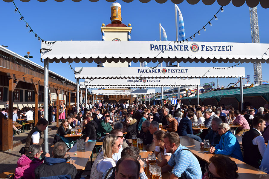 Winserer Fähndl Paulaner Zelt Aussen Wiesn 2015
