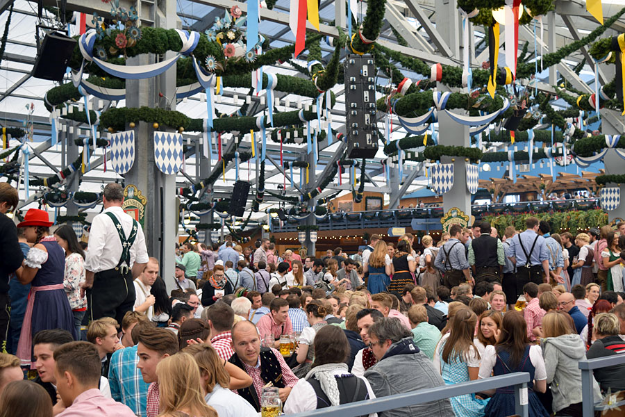 Schottenhamel Festzelt Innen Wiesn 2015