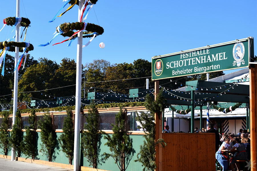 Schottenhamel Festzelt Biergarten Wiesn 2015